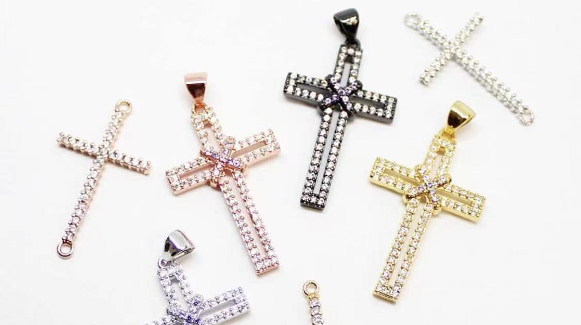 CROSS PENDANTS